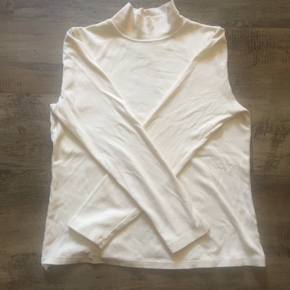 Cream Color Turtle Neck - Picture 3 of 3